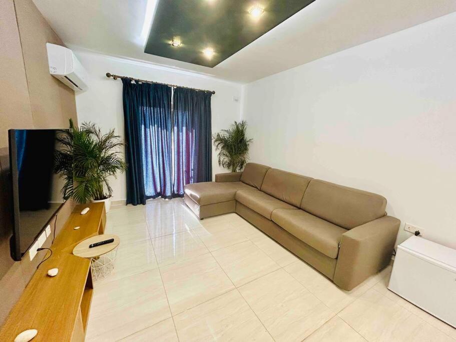 Cosy Home Close To The Sea, King-Size Bed St. Paul's Bay Exterior foto